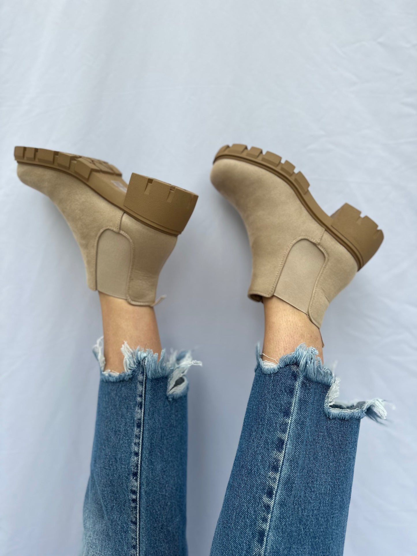 Poppy Chelsea Boot