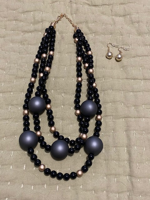 Ornament Necklace & Earrings