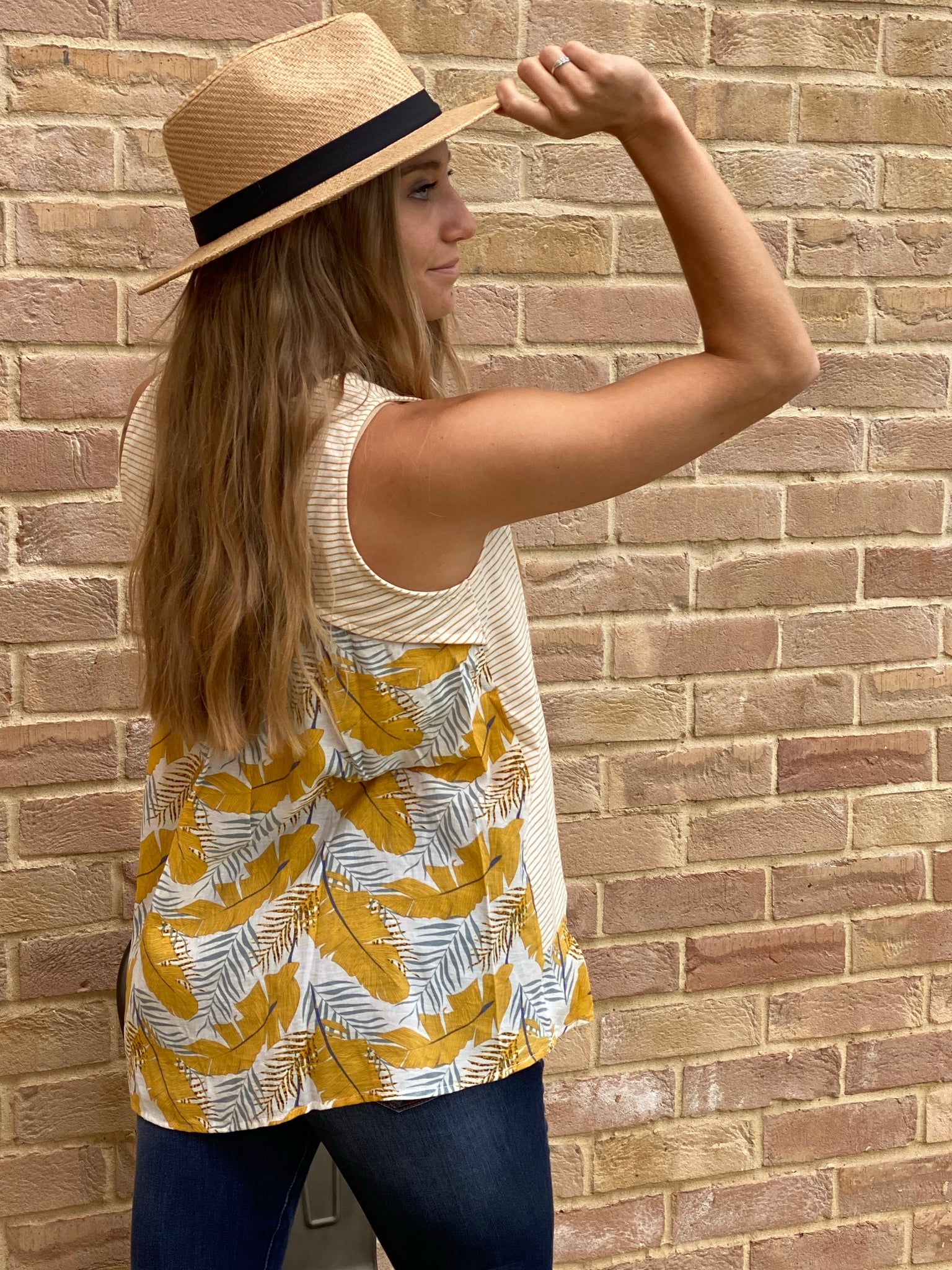 Amora Top